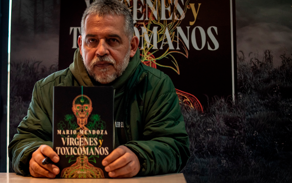 «Vírgenes y Toxicómanos» una novela arriesgada y misteriosa de Mario Mendoza